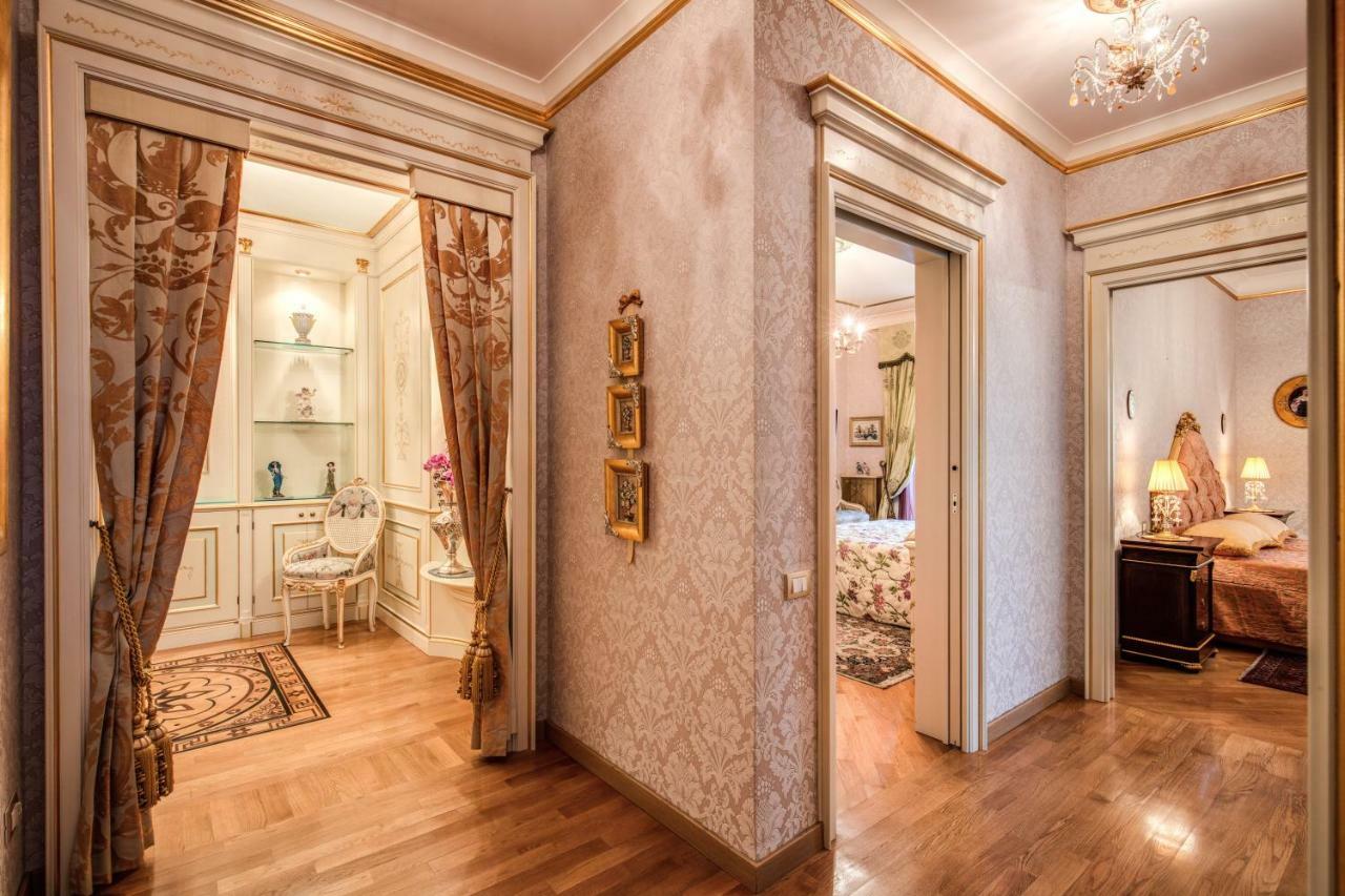 Domus Vittoria - The Luxury Quintessence Apartment Sorrento Ngoại thất bức ảnh