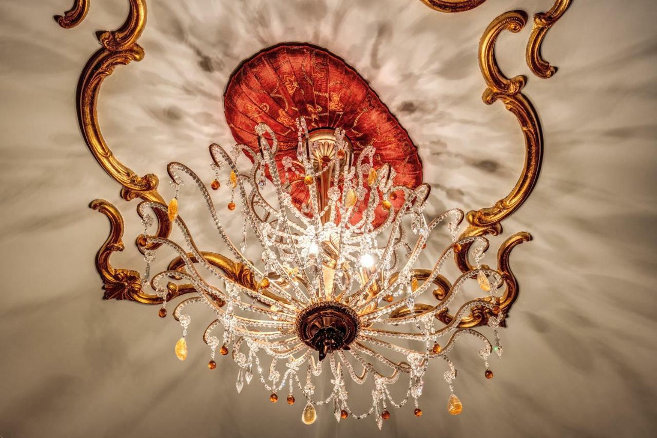 Domus Vittoria - The Luxury Quintessence Apartment Sorrento Ngoại thất bức ảnh
