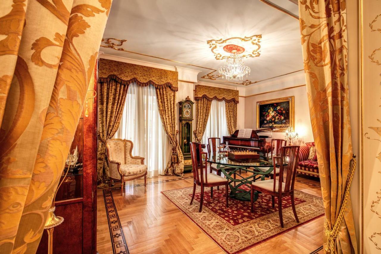 Domus Vittoria - The Luxury Quintessence Apartment Sorrento Ngoại thất bức ảnh